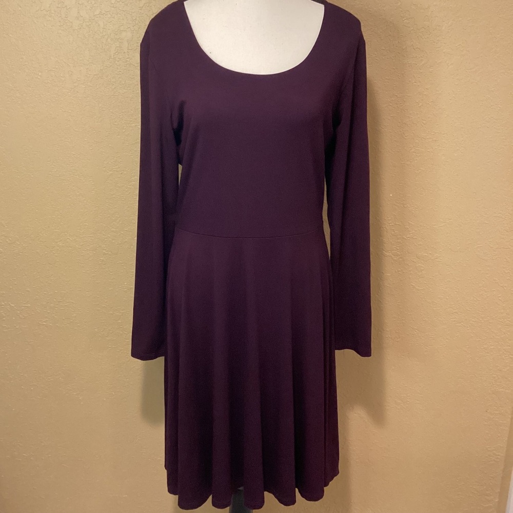 Miik Sustainable Comfort Oksana Boat Neck Midi Dress, Burgundy, Size Medium